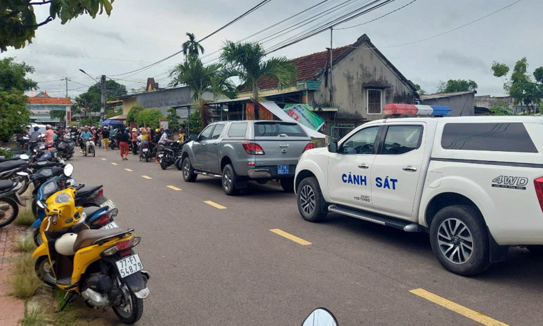 Khống chế đối tượng chém bố và anh ruột tử vong