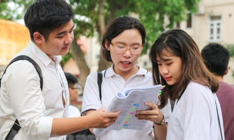 Thi tốt nghiệp THPT từ 2025: Giảm số môn thi, giảm áp lực cho thí sinh