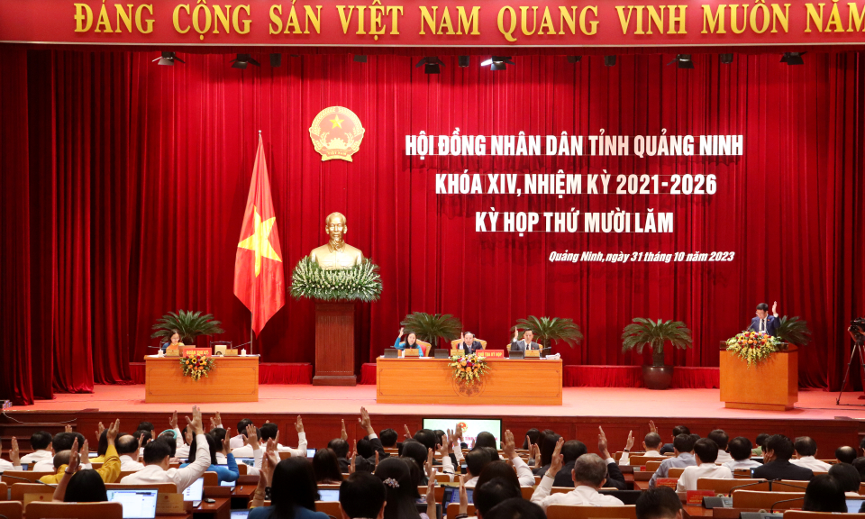 Kỳ họp thứ 15 HĐND tỉnh khóa XIV: Thông qua 12 nghị quyết quan trọng