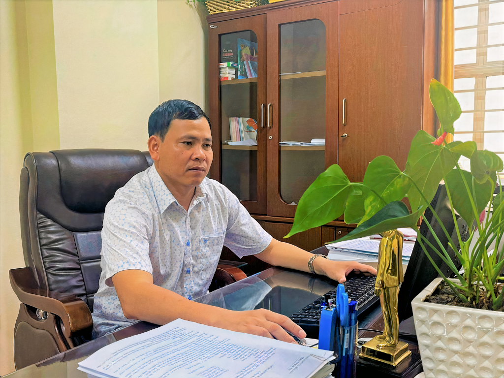 Thiếu tá Nguyễn Chí Mạnh, Bí thư Chi bộ, Quản đốc Phân xưởng 6
