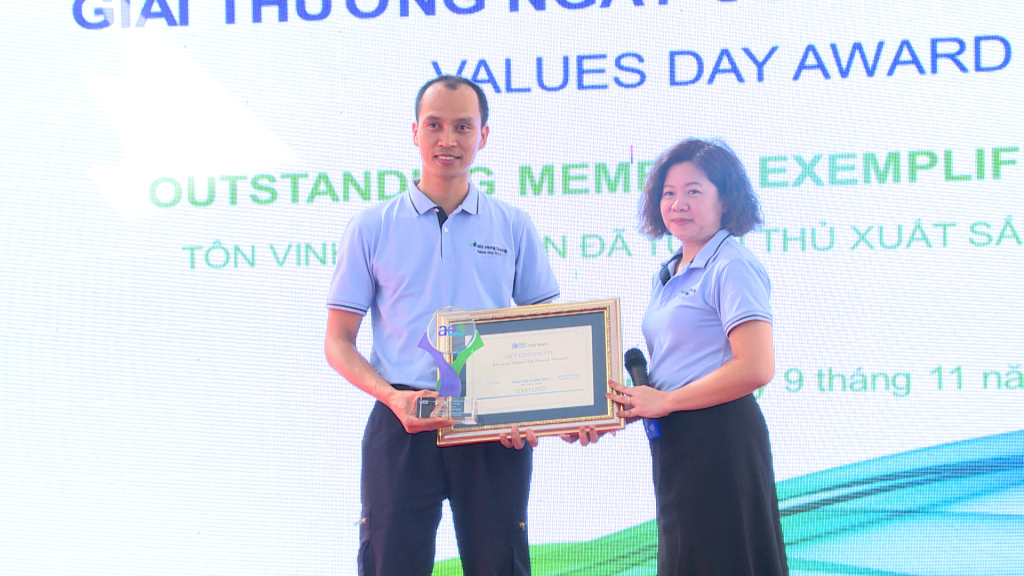 AES Mông Dương vinh danh nhân viên tuân thủ tốt nhất năm