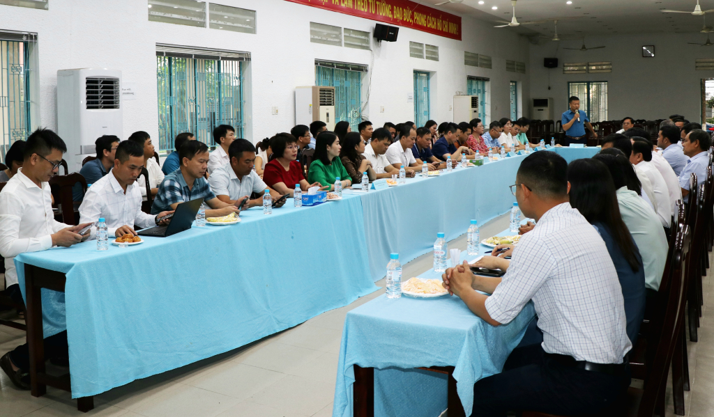 Đoàn công tác tỉnh Quảng Ninh làm việc với Sở NN&PTNT tỉnh Bình Dương về học tập kinh nghiệm thực tế triển khai chương trình mục tiêu quốc gia về xây dựng NTM