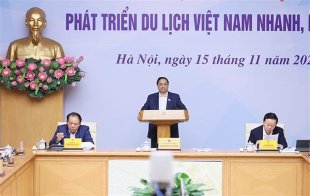 PM chairs national teleconference on tourism development hinh anh 2
