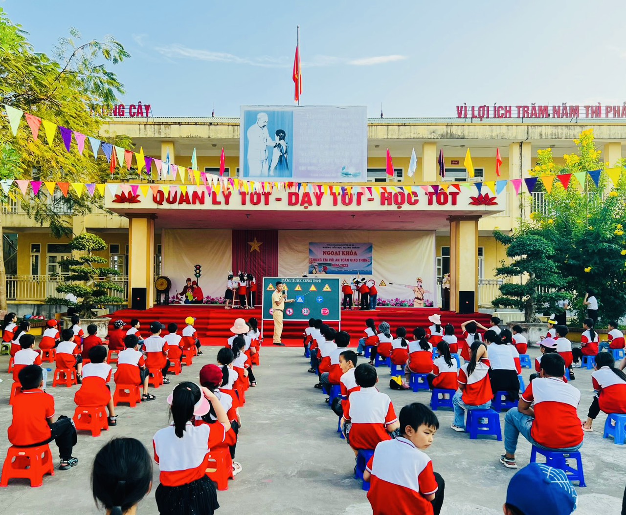 Trường Tiểu học xã Quảng Thành (Hải Hà) tổ chức ngoại khóa với chủ đề