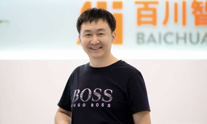 Công ty Trung Quốc tuyên bố vượt OpenAI về xử lý văn bản dài
