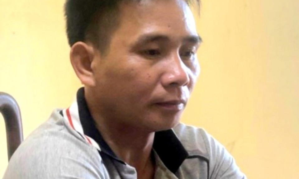 Tuyên Quang: Bắt khẩn cấp đối tượng đâm anh họ chết tại chỗ rồi khoá cửa, cố thủ trong nhà