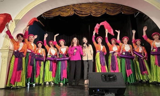 Vietnamese culture night held in Hungary​