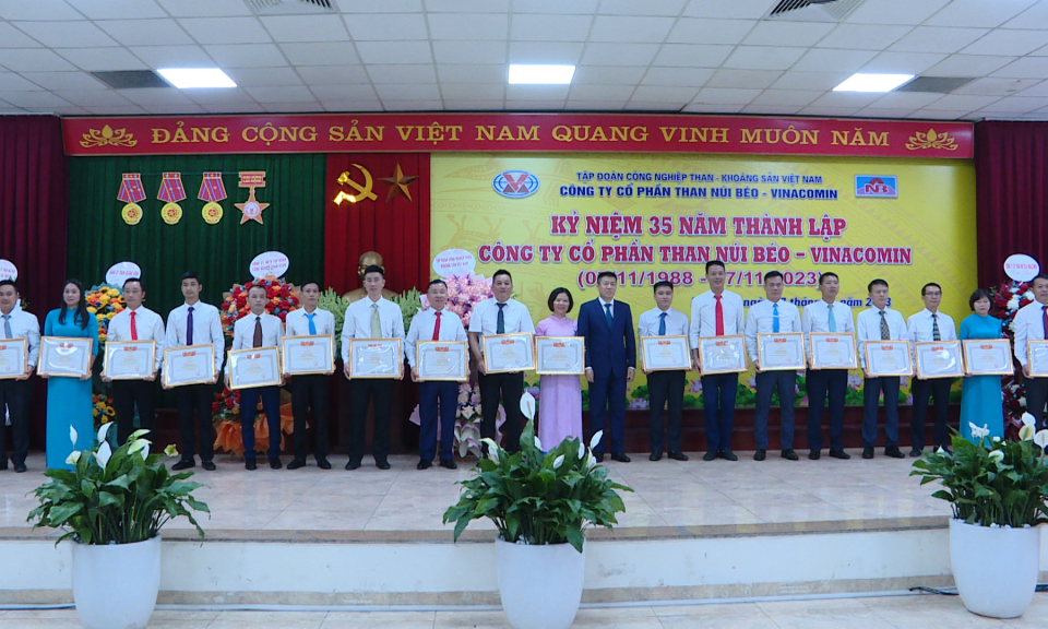 Công ty CP Than Núi Béo tổ chức kỷ niệm 35 năm Ngày thành lập công ty