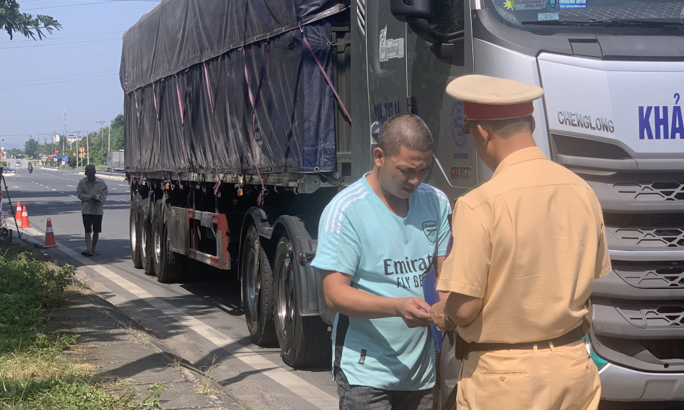 “Triển khai nhiều giải pháp nhằm hạn chế TNGT ở mức thấp nhất”