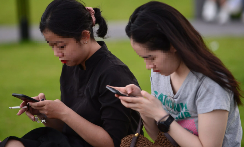 Khi gen Z vỡ mộng khóa học trực tuyến và vui một phút, hối hận ngày dài