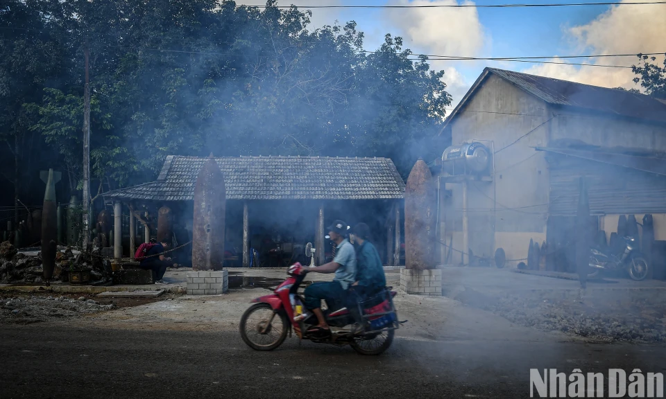 Những ngôi nhà chứa hàng trăm, nghìn mảnh bom tại Quảng Trị
