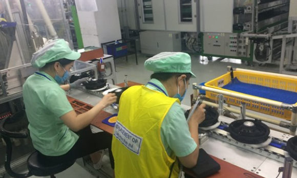 Dự kiến sinh con vào đầu năm 2024, lao động nghỉ việc sớm có được hưởng chế độ thai sản?