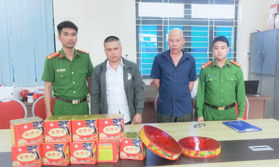 Công an Ba Chẽ bắt giữ các đối tượng mua bán, cất giữ gần 18kg pháo