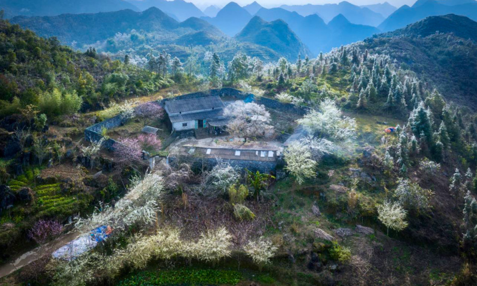 Cảnh sắc dọc 'cung đường vàng' Hà Giang