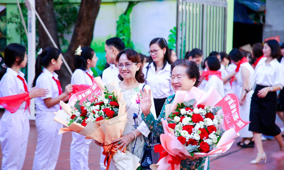 Giữ gìn và phát huy truyền thống “Tôn sư trọng đạo”