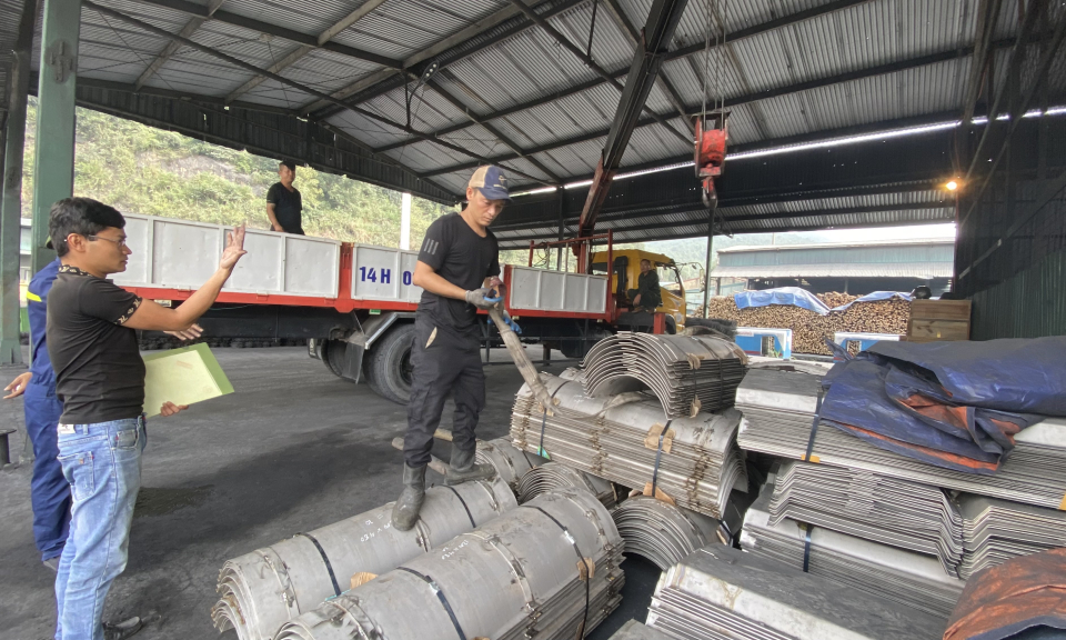 Tăng cường quản lý vật tư trong TKV