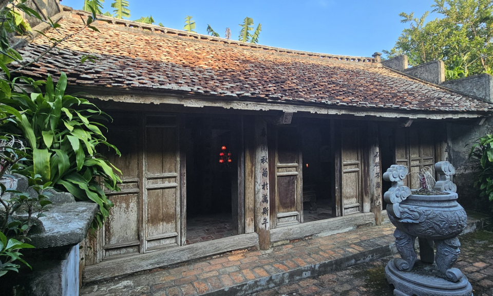 Thăm nhà thờ danh nhân Nguyễn Khuyến