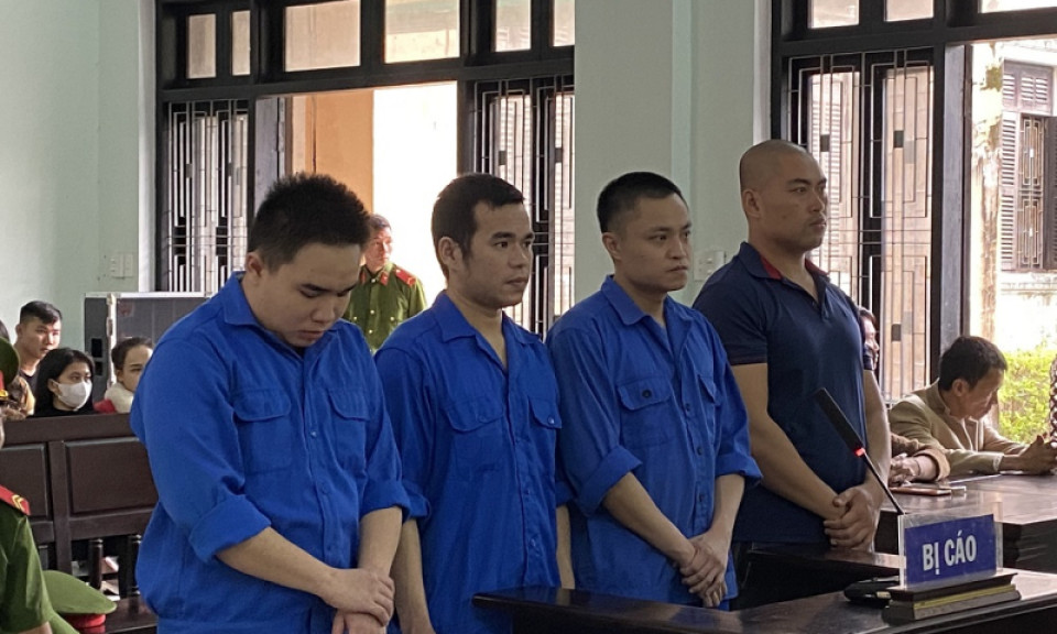Bắt giữ người trái pháp luật để đòi nợ