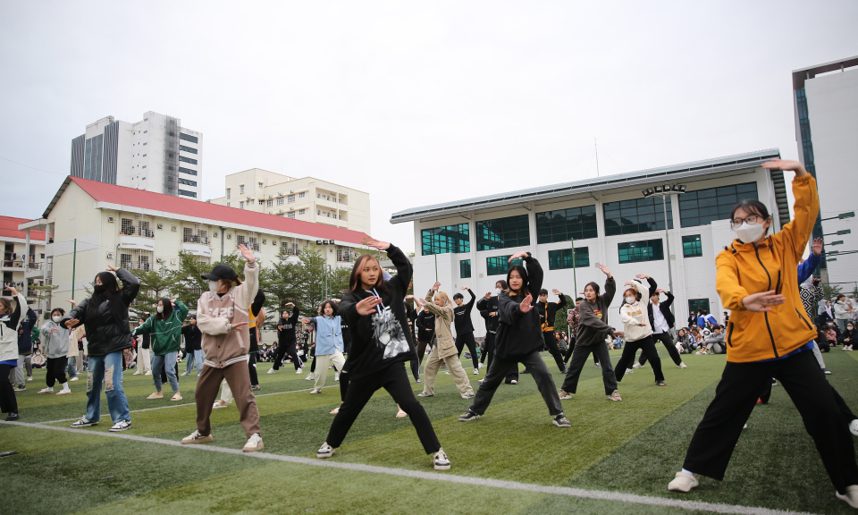 Sinh viên Đại học Hạ Long hoà nhịp cùng Lễ hội Hokkaido