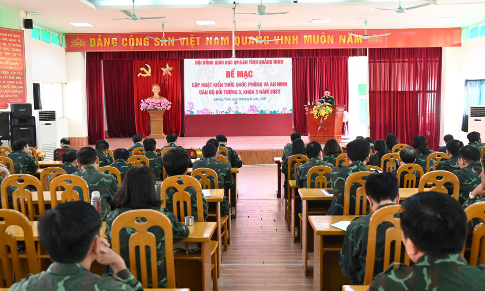 252 đồng chí cán bộ đối tượng 3 hoàn thành cập nhật bồi dưỡng kiến thức quốc phòng và an ninh