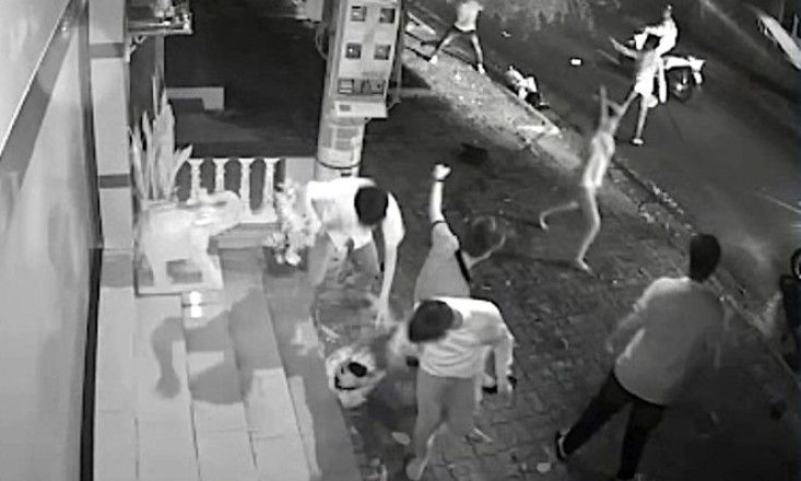 Mâu thuẫn trong tiệc sinh nhật, một nam thanh niên bị chém trọng thương