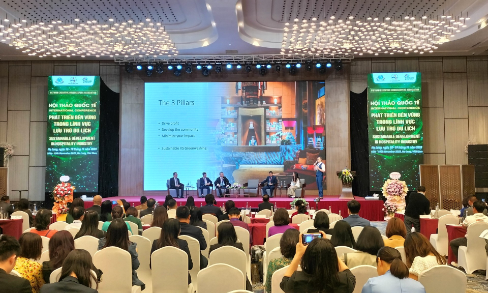 Hội thảo quốc tế “Phát triển bền vững trong lĩnh vực lưu trú du lịch”