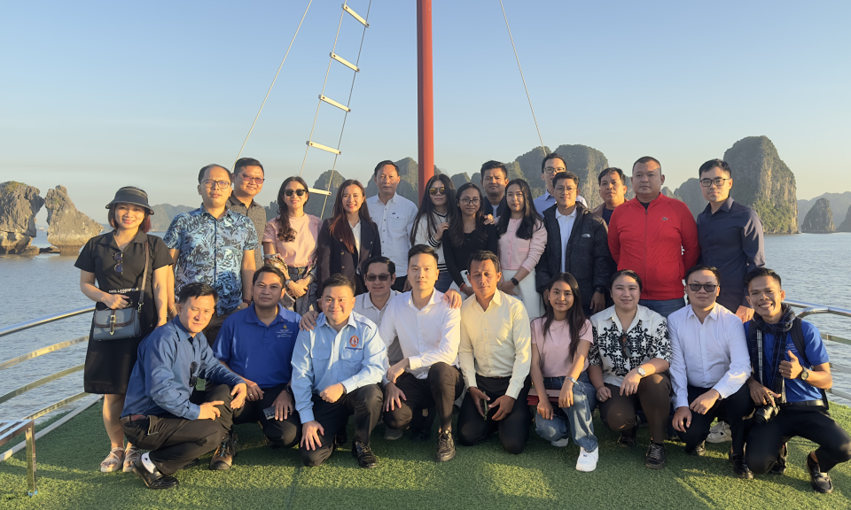 Gặp gỡ hữu nghị thanh niên Việt Nam – Campuchia tại Quảng Ninh