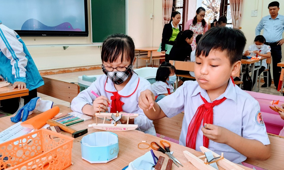 STEM - Giáo dục 4.0