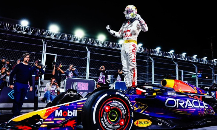 Verstappen ngược dòng để về nhất Grand Prix Las Vegas