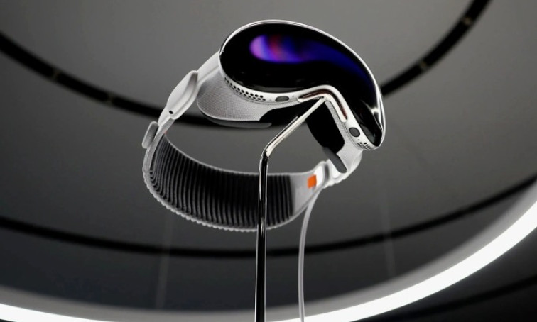 Apple có thể lùi ngày bán Vision Pro