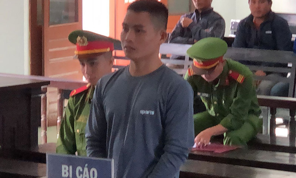 Anh rể chém em vợ nứt sọ vì bị gọi bằng “mày”