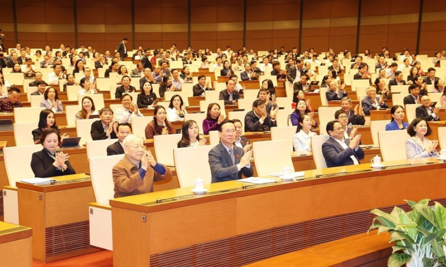 [In Pictures] Party Chief Nguyen Phu Trong attends NA discussion session