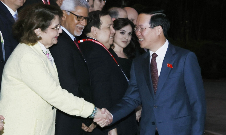 Chủ tịch nước Võ Văn Thưởng tiếp Đoàn phong trào Chữ thập đỏ và Trăng lưỡi lưỡi liềm đỏ