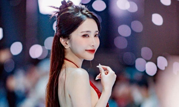 Diễn viên Quỳnh Nga xin lỗi