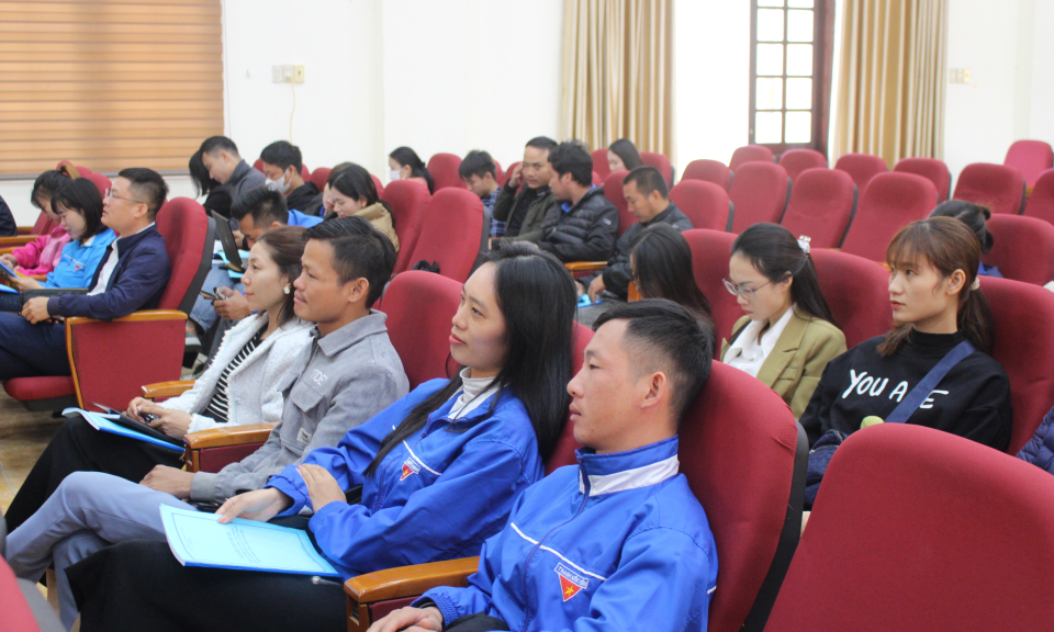Tập huấn về phòng, chống vi phạm pháp luật và tội phạm trong thanh, thiếu niên