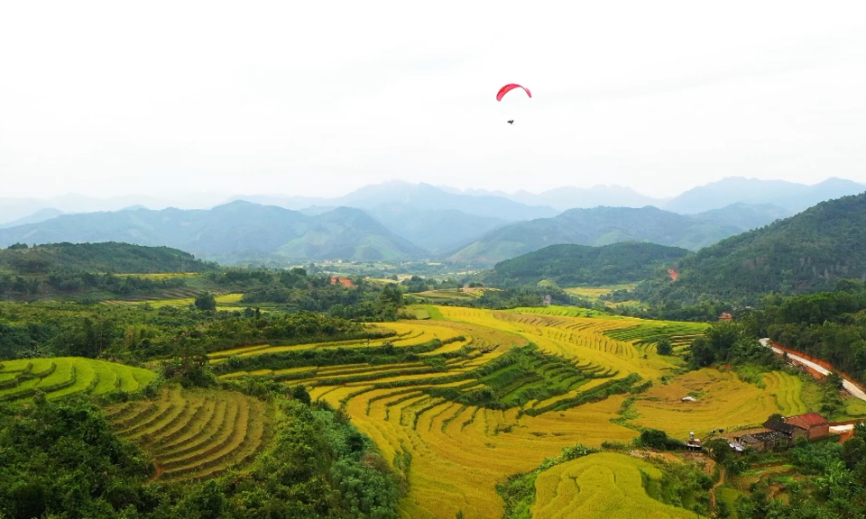 Developing community-based tourism in Binh Lieu
