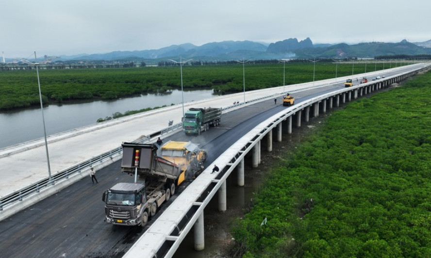 Quang Ninh focuses on disbursing public investment capital