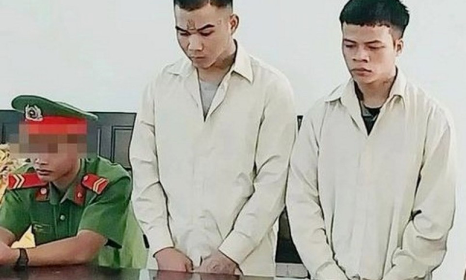 Bản án trừng phạt 2 thanh niên khống chế, hiếp dâm cô bé dưới 15 tuổi