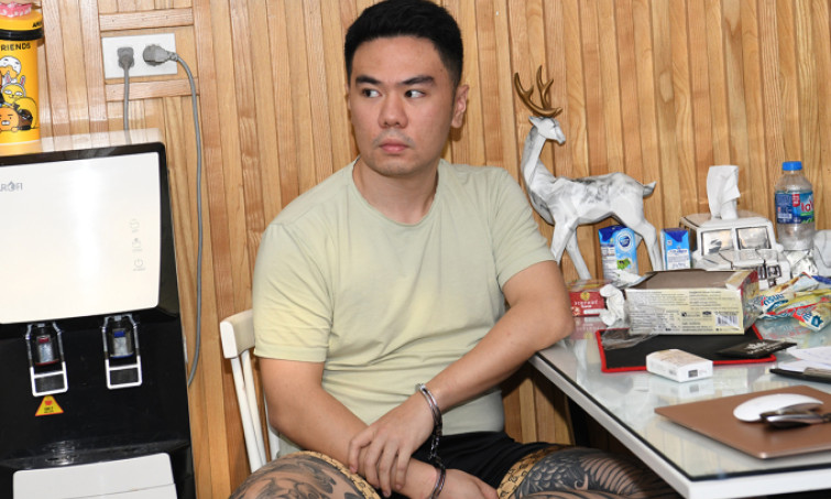 'Xưởng' bơm tinh dầu ma túy vào thuốc lá ở Hà Nội