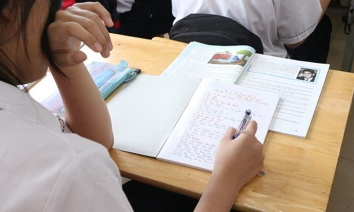 Phụ huynh giáo dục con bằng roi vọt có thể bị phạt tiền tới 20 triệu đồng