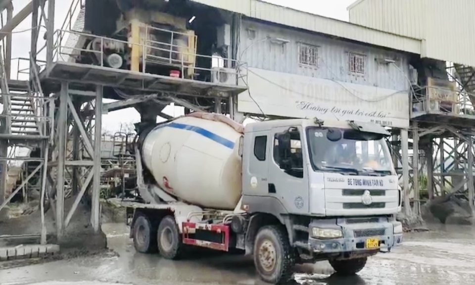 TP Hạ Long xử phạt hành chính trên 500 triệu đồng trong lĩnh vực môi trường