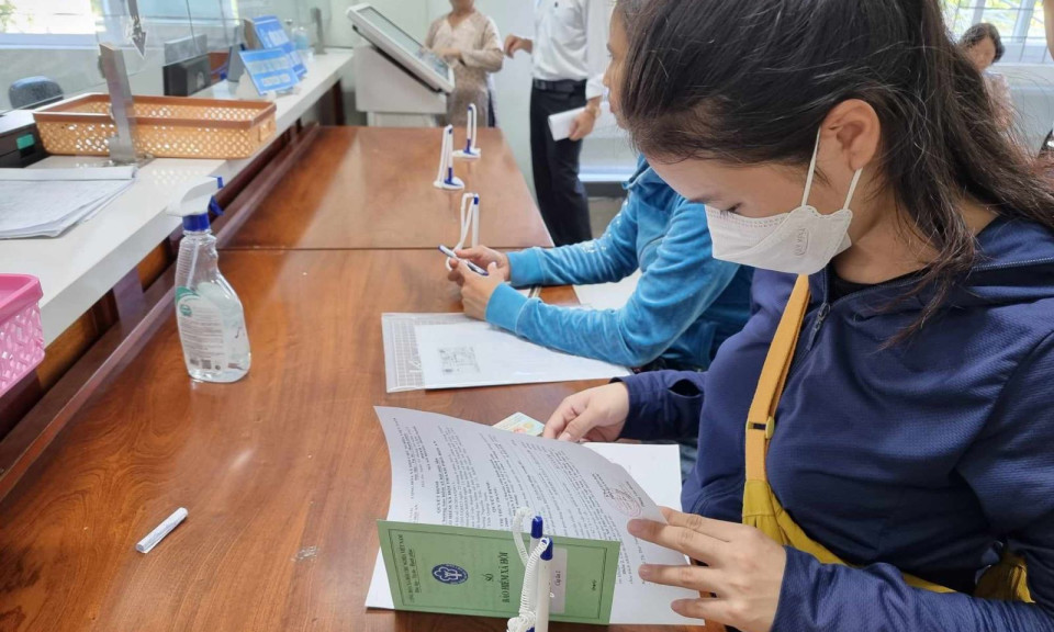 Hạn chế rút BHXH một lần phải kèm theo chính sách hỗ trợ tài chính