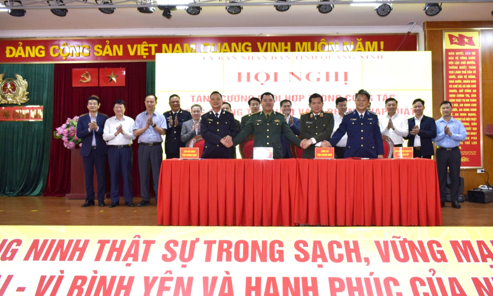 Ký kết quy chế phối hợp trong phòng chống tội phạm và vi phạm pháp luật trên tuyến biên giới, cửa khẩu và trên biển
