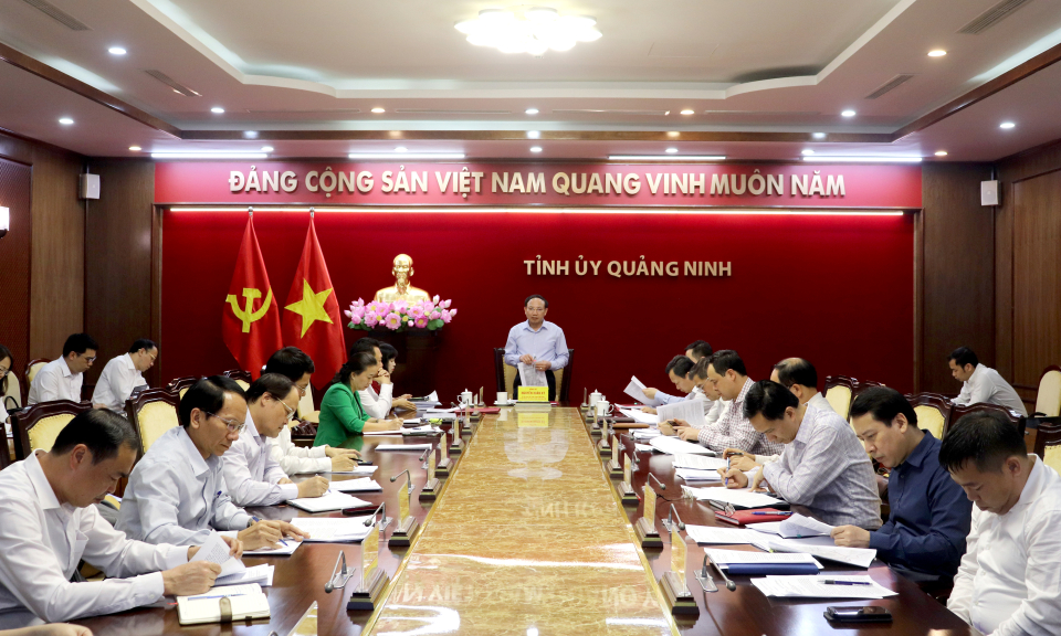 Giao ban Thường trực Tỉnh ủy