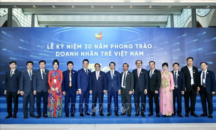 Thủ tướng: Chính phủ tiếp tục đồng hành cùng đội ngũ doanh nhân, doanh nhân trẻ