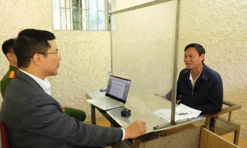 Bắt 3 đối tượng lợi dụng báo chí bảo kê xe tải, bỏ túi hơn 1 tỉ đồng/tháng