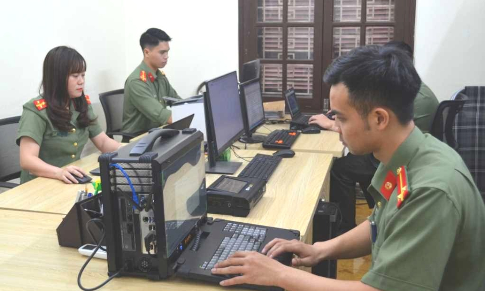 Gia tăng thanh toán không dùng tiền mặt