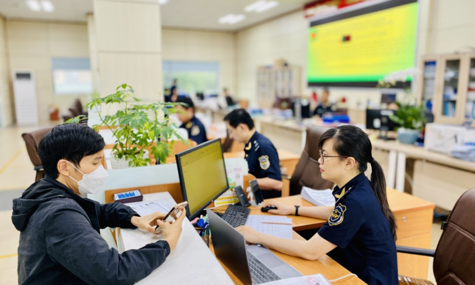 Cán bộ, công chức, viên chức “Dám nghĩ, dám làm, dám đột phá”