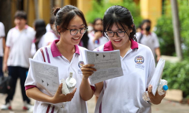 Chốt thi tốt nghiệp THPT 2025 hai môn bắt buộc