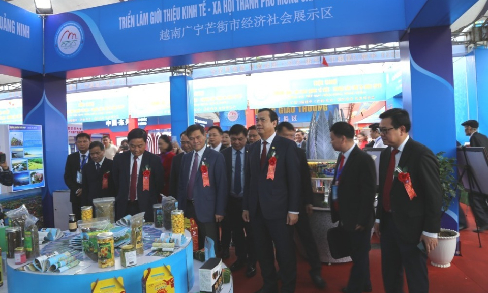 Vietnam-China International Trade Fair opens in Mong Cai city